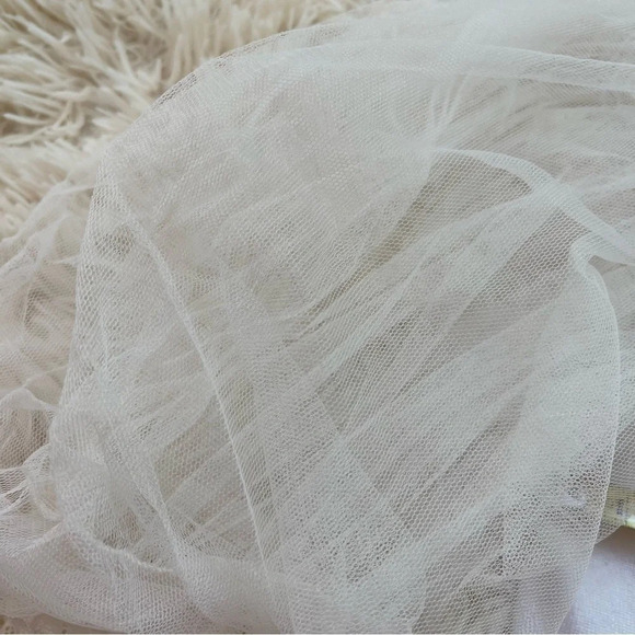 Garcia white sweater turtleneck, sheer puffed sleeves with lace cuffs size S - Picture 11 of 11